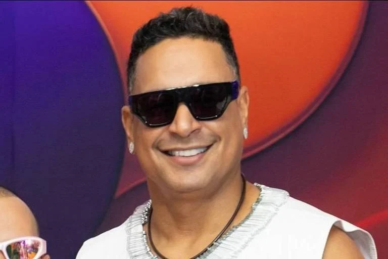 Xanddy Harmonia se recupera de gastroenterite e mantém agenda de shows