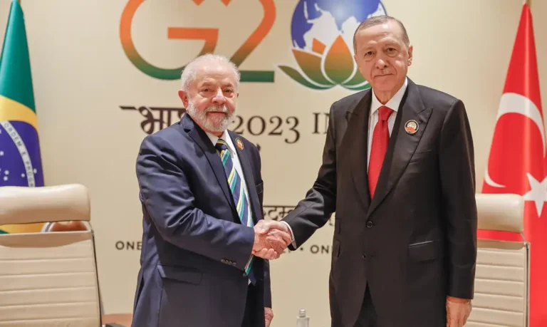 Lula e Erdogan conversam sobre Gaza e cooperação para a COP31