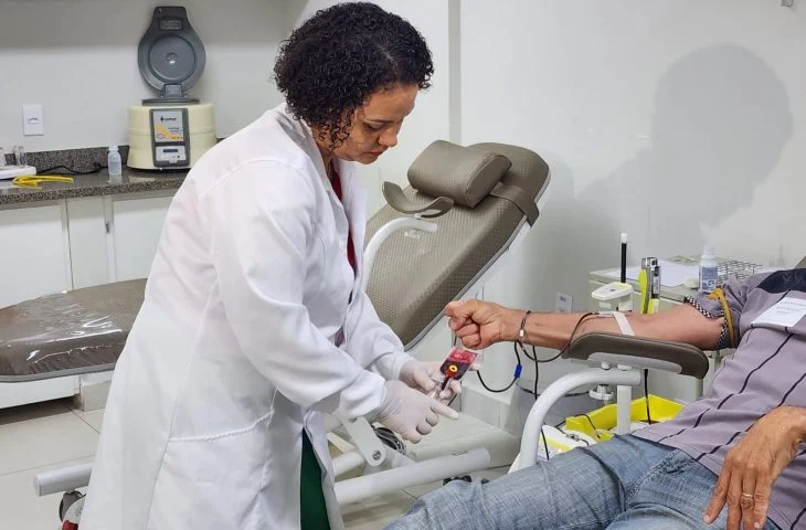 Estoques de sangue no Hemosul HRMS caem e unidade convoca doadores