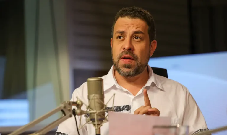 Boulos diz que fim da escala 6×1 deve ser aprovado ainda neste semestre