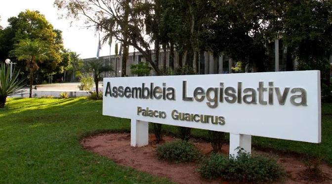 Concurso ALEMS oferece 80 vagas com salários de até R$ 8 mil