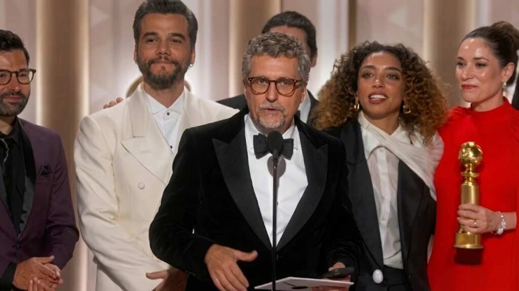 ‘O Agente Secreto’ conquista o Globo de Ouro de melhor filme não inglês e destaca o cinema brasileiro rumo ao Oscar. Confira detalhes e onde assistir!