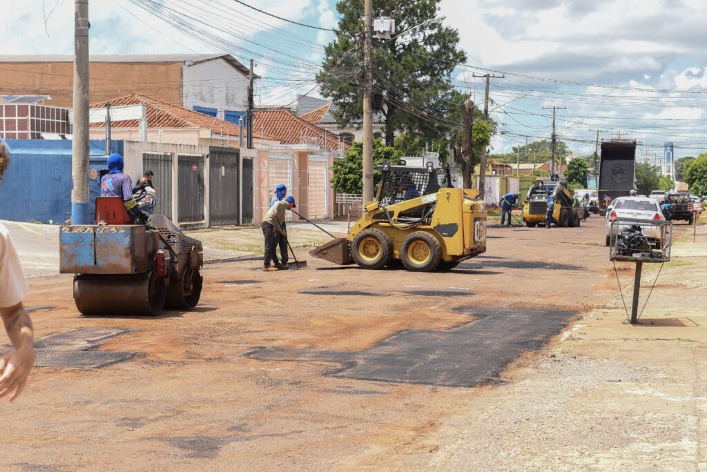 Força-tarefa tapa mais de 34 mil buracos em apenas um mês