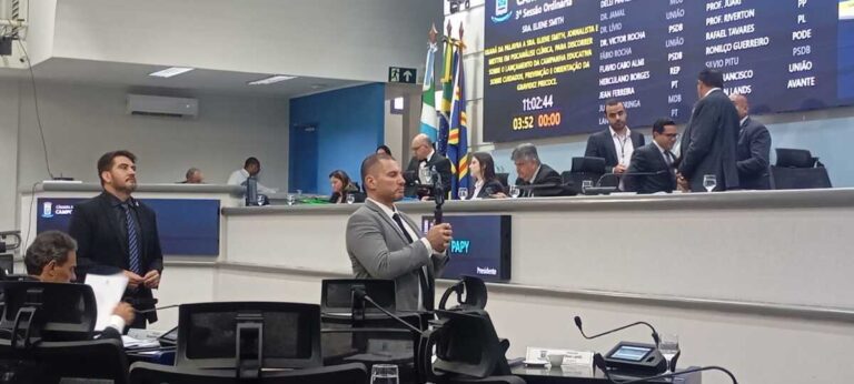 Gráfico mostrando a queda na arrecadação de IPTU em Campo Grande