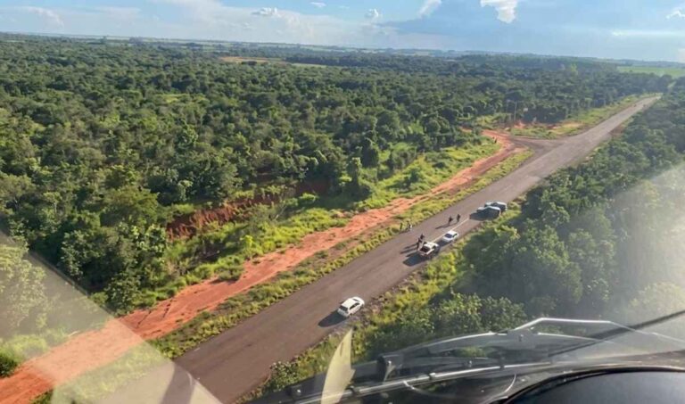 Suspeito morre e três são presos após roubo e confronto com a polícia em Campo Grande