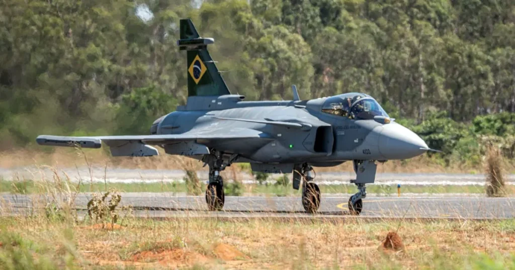 Primeiro caça supersônico brasileiro terá entrega até março de 2026 3 gripen6 caça supersônico