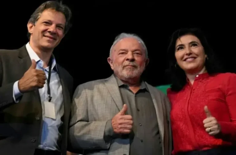 Lula, Fernando Haddad e Simone Tebet discutem estratégia eleitoral em São Paulo
