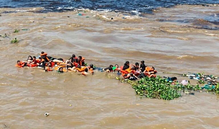 Naufrágio de lancha no Encontro das Águas deixa feridos em Manaus