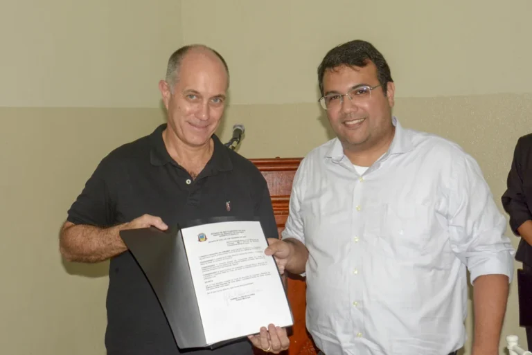 Corumbá concede Hóspede de Honra ao Comandante Militar do Oeste