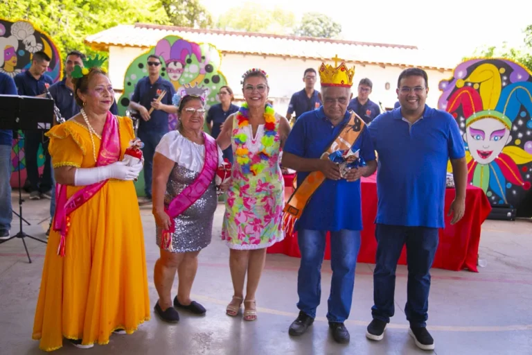 Almoço de Carnaval no CCI promoveu um ambiente de alegria, música e integração.