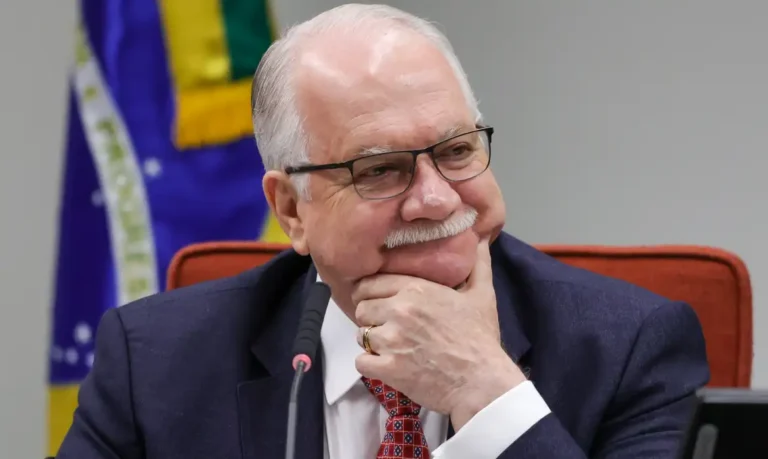 Caso Master é tratado por Fachin em reunião sobre menções a Toffoli