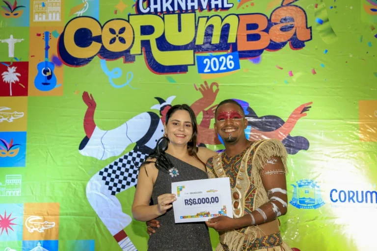 Desfile de Fantasias do Corumbaense registra luxo e fortalece tradição no Carnaval