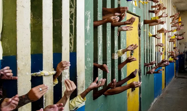 Pena de fome é denunciada à ONU por organizações que alegam violações em presídios brasileiros