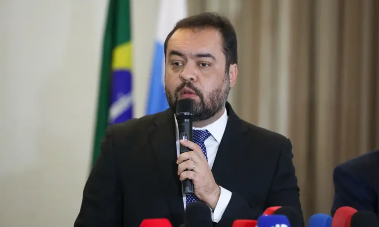 TSE retoma julgamento que pode cassar governador do Rio em 10 de março