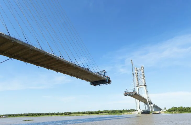 Ponte Internacional da Rota Bioceânica entra na fase final com “beijo” em maio