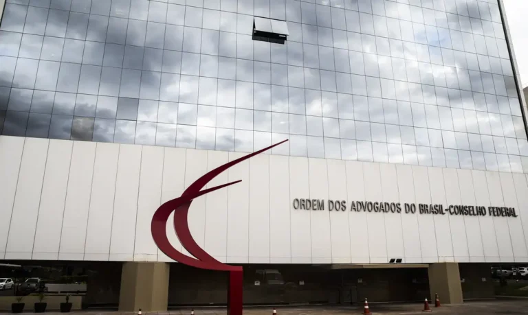 OAB pede fim do inquérito das fake news ao STF por natureza perpétua