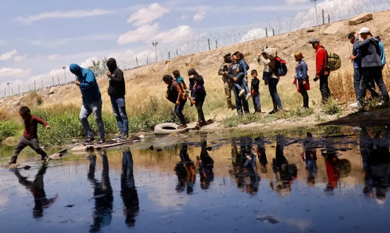 Quase 8 mil mortes em rotas migratórias foram registradas pela OIM em 2025