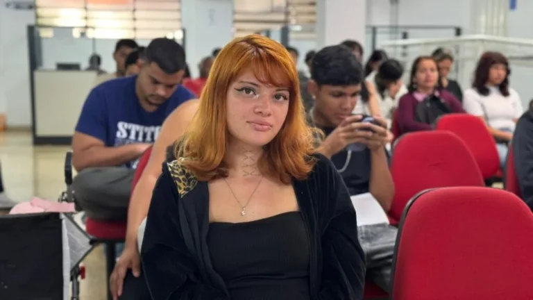 ‘Segunda de Primeira’ mobiliza jovens em feirão de empregos da Funsat