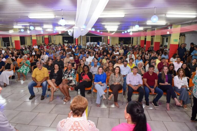 Líderes comunitárias são homenageadas em alusão ao dia da mulher 