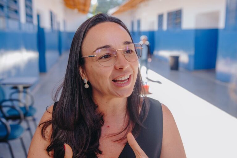 Prefeitura leva atendimento odontológico a escolas públicas no Dia B da Saúde Bucal