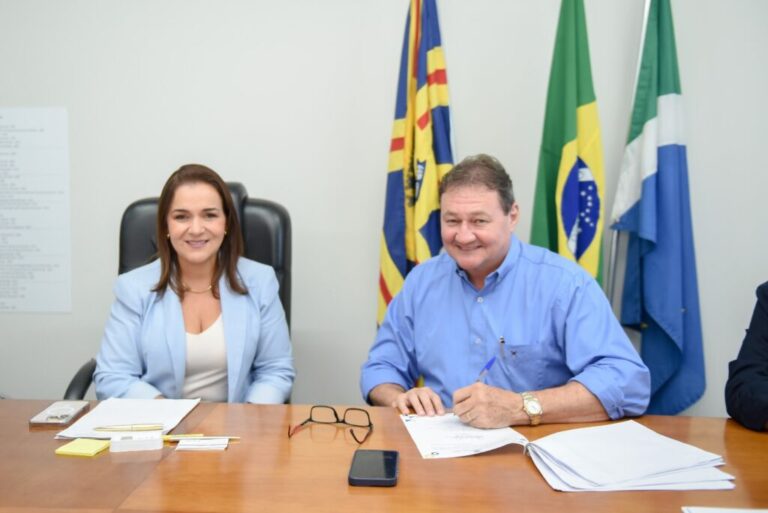 Sisep firma contrato de gestão e destaca compromisso com resultados à população