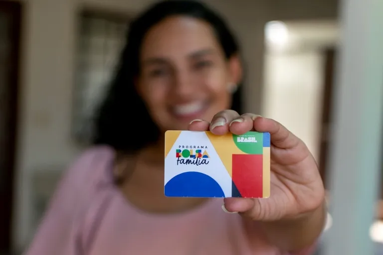 Famílias de Mato Grosso do Sul beneficiadas pelo programa Bolsa Família