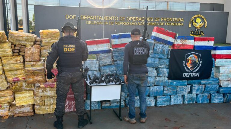 Dof e Defron apreendem 4 toneladas de drogas e armas em Dourados