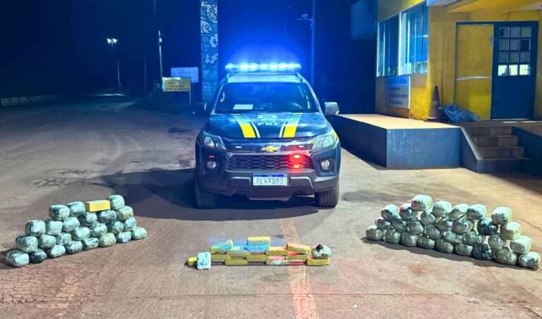 Passageiro boliviano é preso com drogas em ônibus na BR-262 em Corumbá