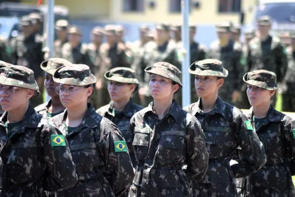 MS incorpora 108 mulheres soldado pela primeira vez na história das Forças Armadas 2 incorporacao mulheres3 Mulheres soldado