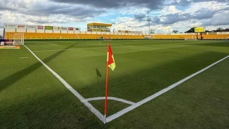 Estádio Municipal José Maria de Campos Maia, em Mirassol, antes da partida entre Mirassol e Santos pelo Campeonato Brasileiro.