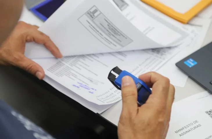 Rede Estadual registra posse de 17 professores e reforça quadro efetivo