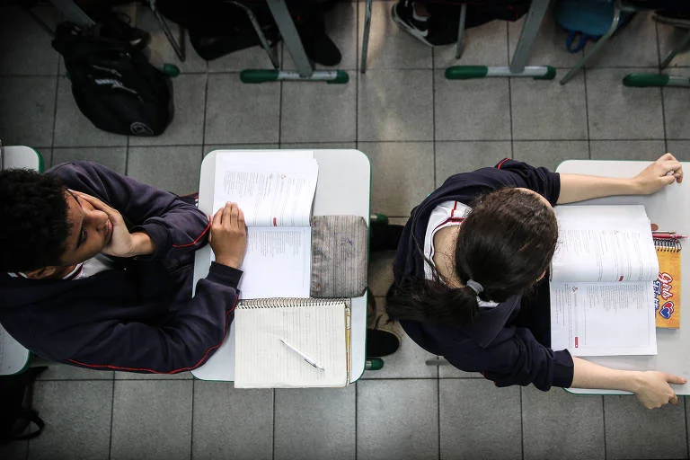 Queda nas notas de matemática do Enem reforça necessidade de novo método de estudo