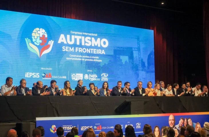 Congresso sobre autismo reúne especialistas e recebe apoio do Governo