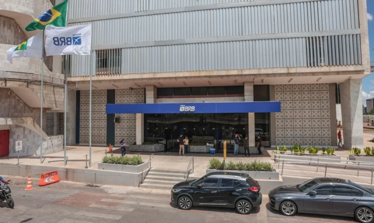 Justiça suspende uso de terrenos do DF como garantia para capitalização do BRB