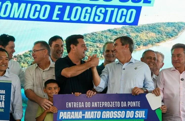 Anteprojeto de ponte entre MS e Paraná é entregue por governadores
