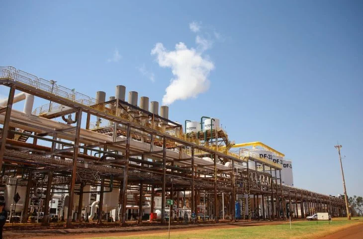 Mato Grosso do Sul prevê safra recorde de etanol com 5 bilhões de litros em 2025/2026