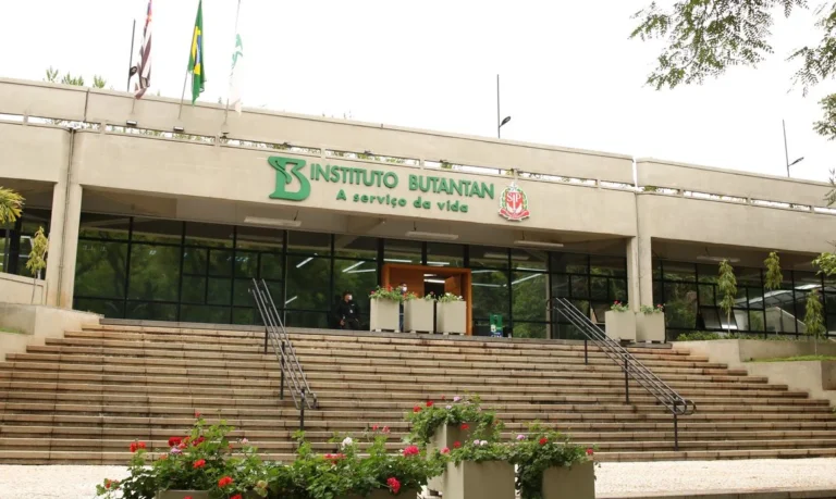 Butantan vai produzir pembrolizumabe para tratamento no SUS