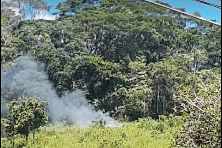 Queda de avião de pequeno porte em Rio Claro deixa dois mortos