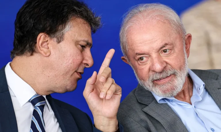 Lei acaba com lista tríplice e determina nomeação do mais votado para reitor