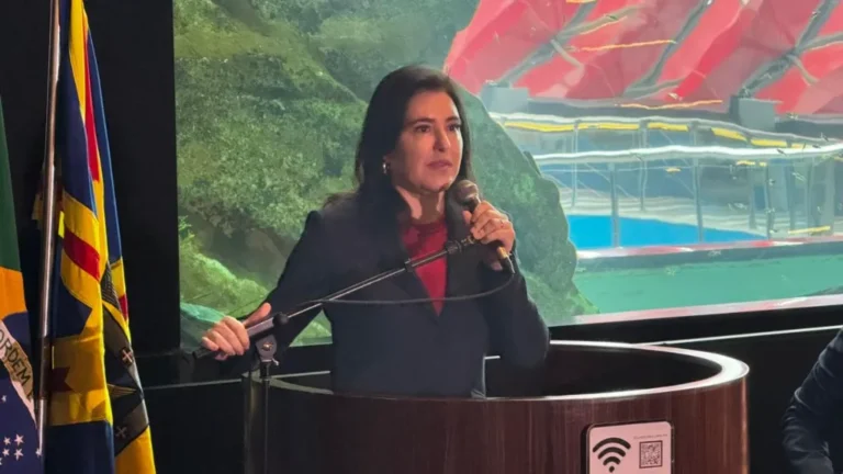 Simone Tebet, ministra, anuncia candidatura ao Senado por São Paulo.