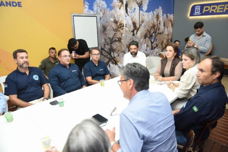 Cadeia do leite debate regras de novo programa na Capital