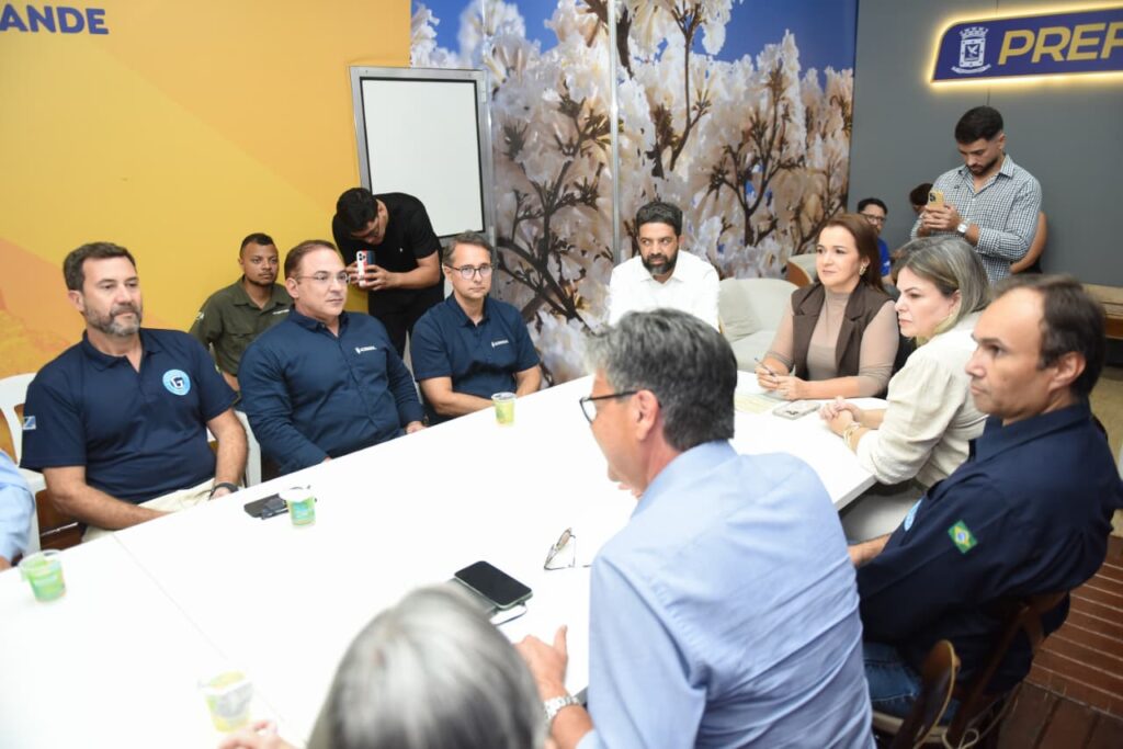 Cadeia do leite debate regras de novo programa na Capital