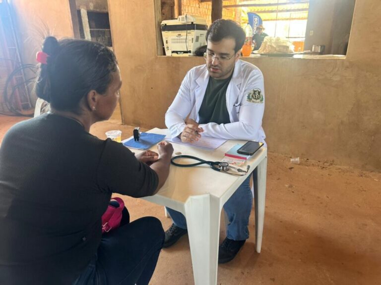 Famílias do Três Corações recebem atendimentos sem sair da comunidade