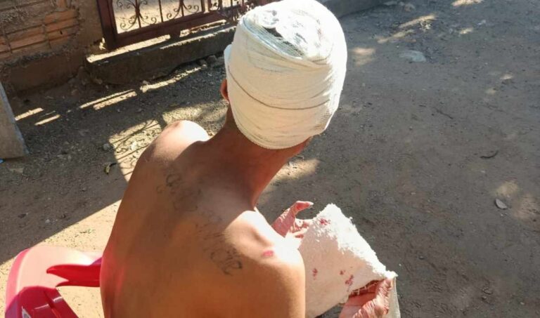 Homem é agredido e socorrido com corte na cabeça em frente a bar no Cristo Redentor