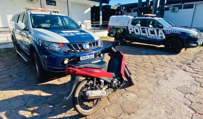 Polícia Militar recupera moto furtada horas após crime em Corumbá