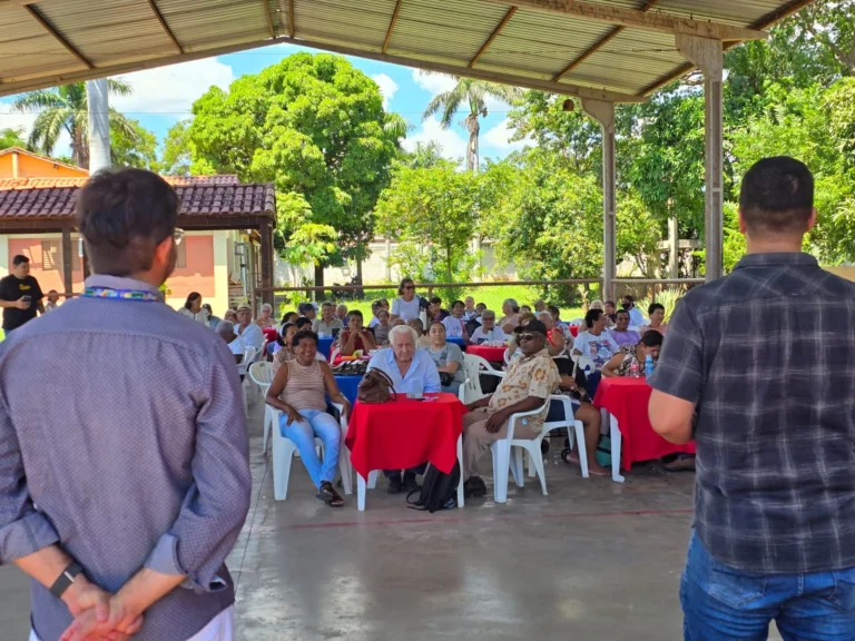 Centro de Convivência do Idoso celebra Páscoa com almoço e culto ecumênico