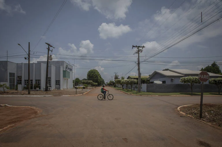 Quatro em cada dez cidades brasileiras dependem de repasses externos para sobreviver