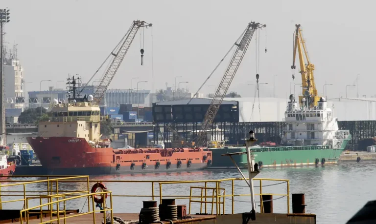 Justiça mantém liminar sobre imposto na exportação de petróleo e suspende cobrança de 12%