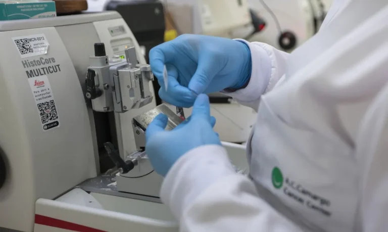 Lei amplia acesso a terapias e vacinas contra o câncer no SUS e moderniza protocolos
