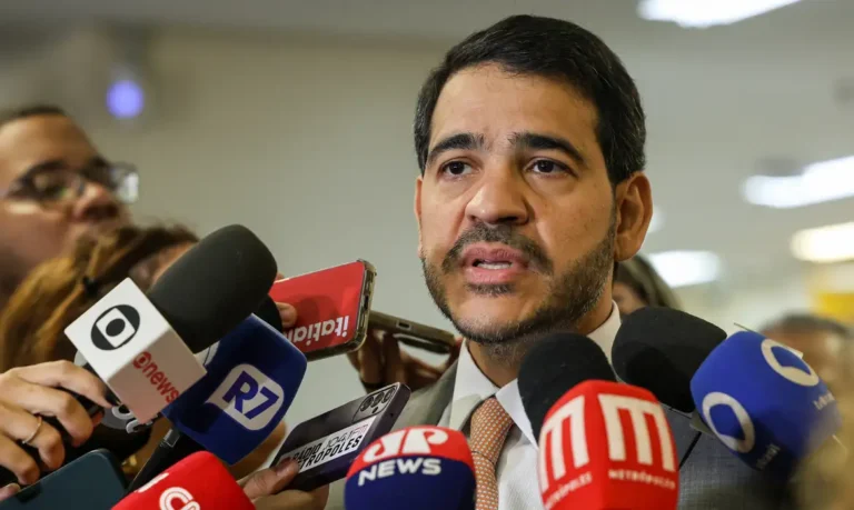 Indicação de Jorge Messias é analisada na CCJ do Senado